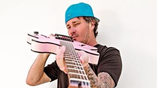 Fender Tom DeLonge Starcaster