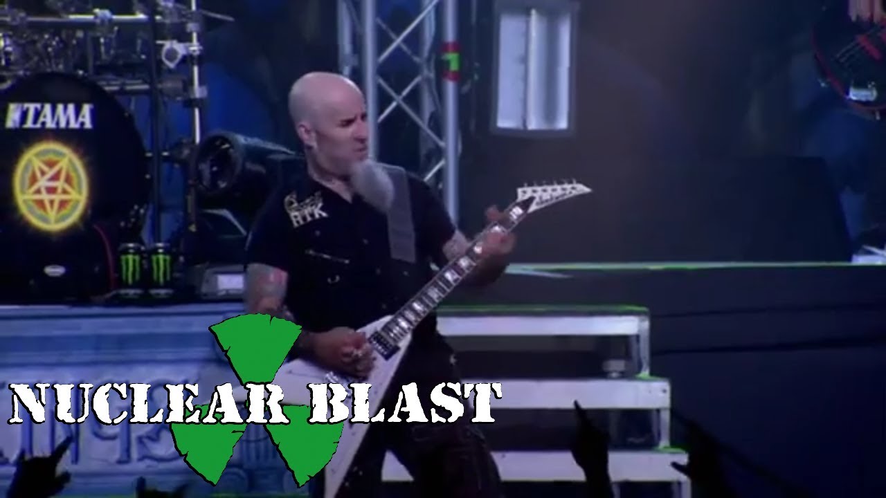 ANTHRAX - Caught In A Mosh (OFFICIAL LIVE CLIP) - YouTube