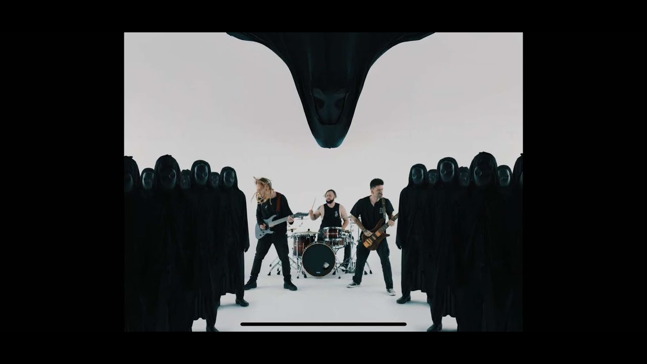 ALIEN WEAPONRY - 1000 Friends (Official Video) - YouTube