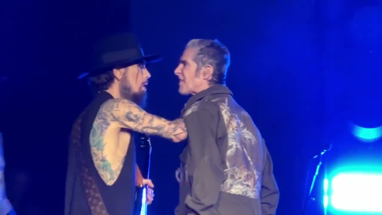 Jane&acirc;€™s Addiction Boston 9-13-2024 Perry Farrell Flips Out - YouTube