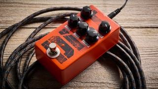 Funny Little Boxes Dirt Distortion - Alice in Chains-inspired distortion pedal