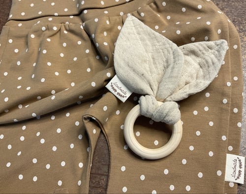 Lille blad på træ ring skabelon og sy vejl. fra Din Stofbutik