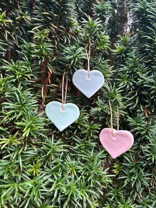 Hjerte ophæng Porcelæn  fra EvaBechKeramik