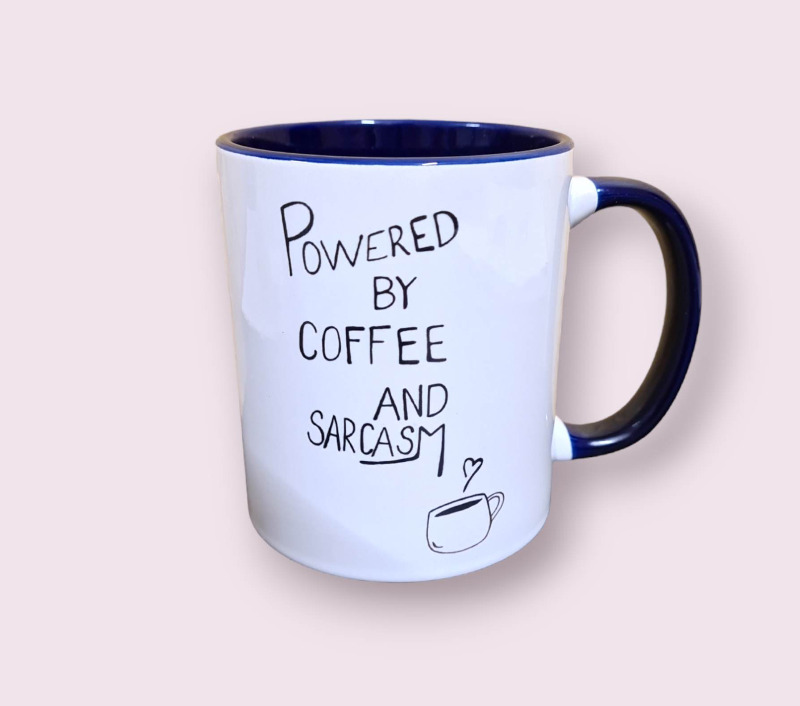 Krus: powered by coffee and sarcasm Blå - billede 1