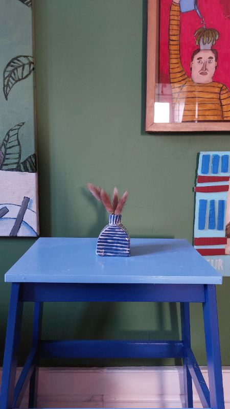 Stribet vase  fra Marie Kjærgaard 