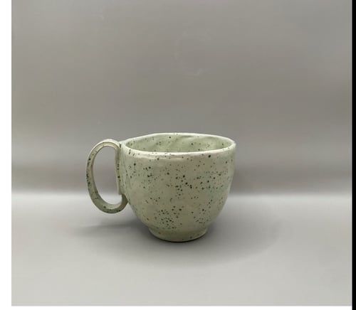 Sart grøn med grønne nister