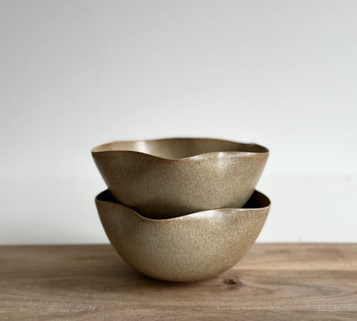 Lille skål - sand  fra Katrine Aarup Studio