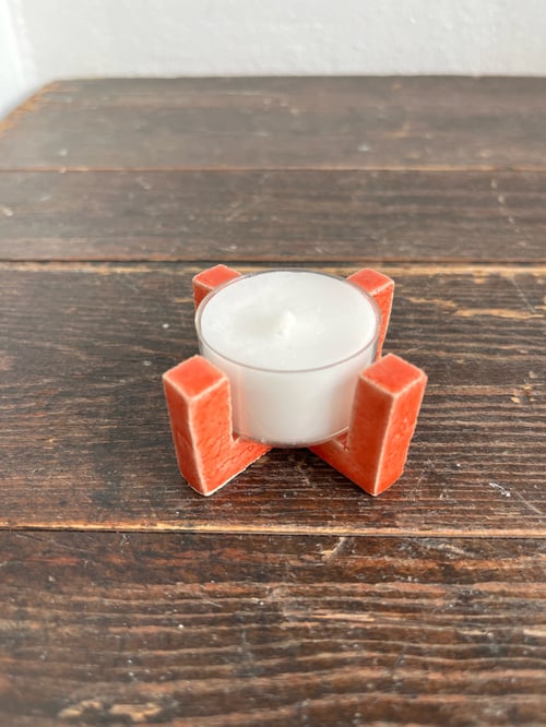 Fyrfadsholder, koralrød.  fra Weihrauch Keramik