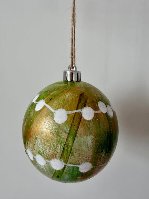 Kunst julekugle 1  fra Galleri Marlene 