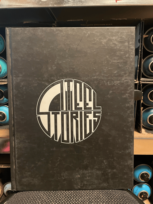 Steel Stories graffiti bog (Signeret af Ukendt Skriver)