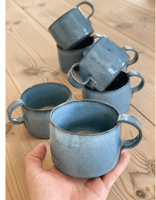 Blå melerede blanke kopper