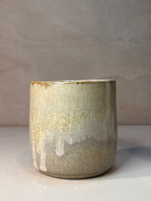 Kop. 310 ml. H: 8 cm fra Clay By Hornstrup