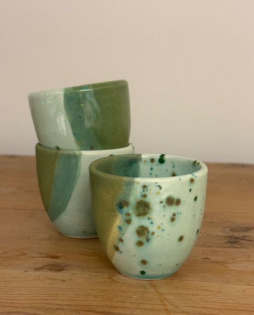 Espresso kop “Natur 6 cm høj 6 ø  fra heidi fournier kunst & keramik 