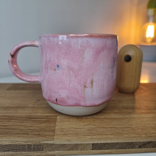 Lyserød kop fra Jo keramik 