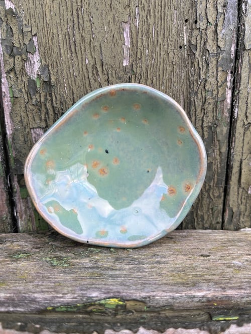 Smykkeskål. 7-8 cm fra Clay By Hornstrup