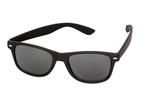 Mat sort wayfarer solbrille fra Wayfarer-Solbriller.dk