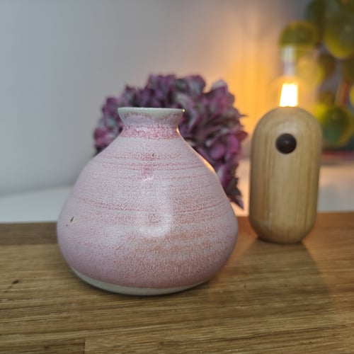 Lyserød mini vase  fra Jo keramik 