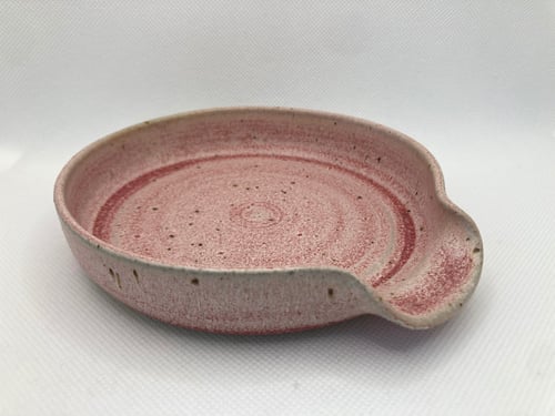 Skeens hvile, rød fra Ler i låget 