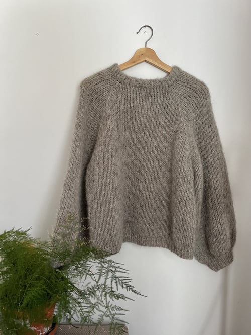 Langærmet striktrøje fra SOLVÆRK