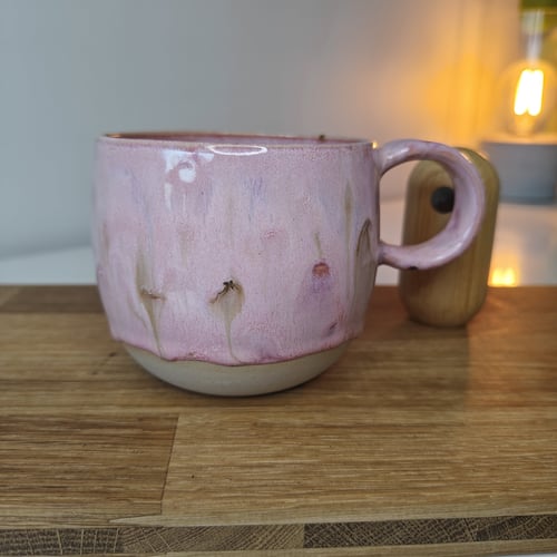 Lyserød kop fra Jo keramik 