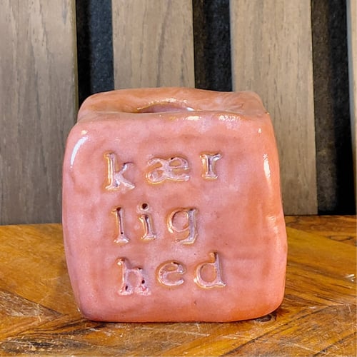 Kærligheds stage fra Almakeramik