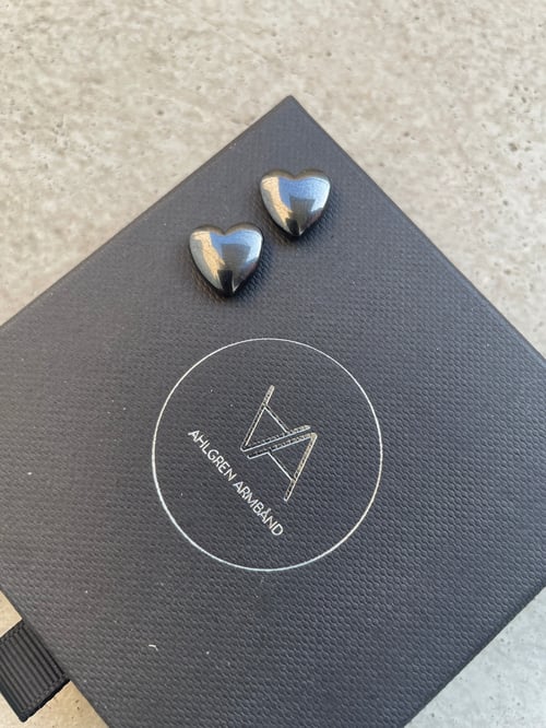 Hjerte - sort Hæmatit - Kvalitet A fra Ahlgren Armbånd