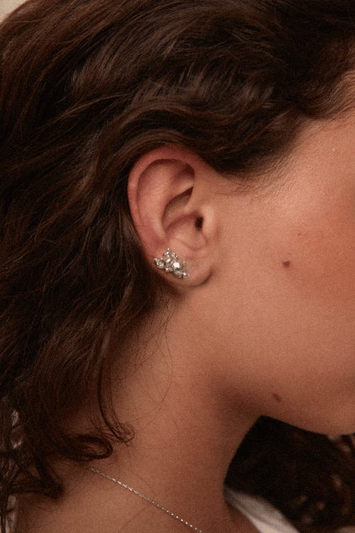 INEL Bubble Bug Crawler Earrings Silver fra Inel.dk