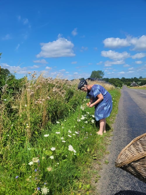 Jeg samler blomster. fra Kofoed Smykker