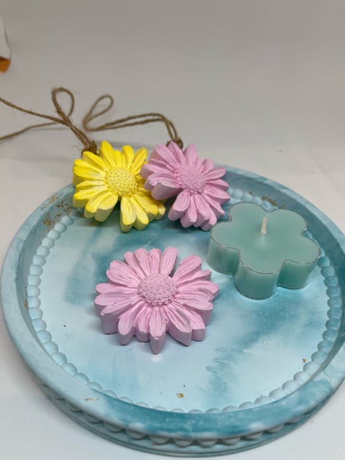 Blomster til ophæng fra Kunst & design By Jette Jensen