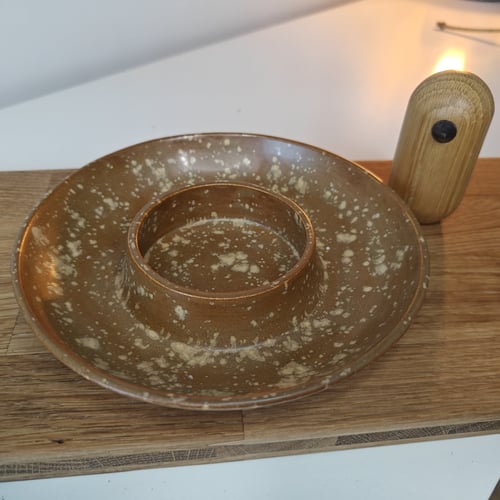 Brunnistret lysestage  fra Jo keramik 