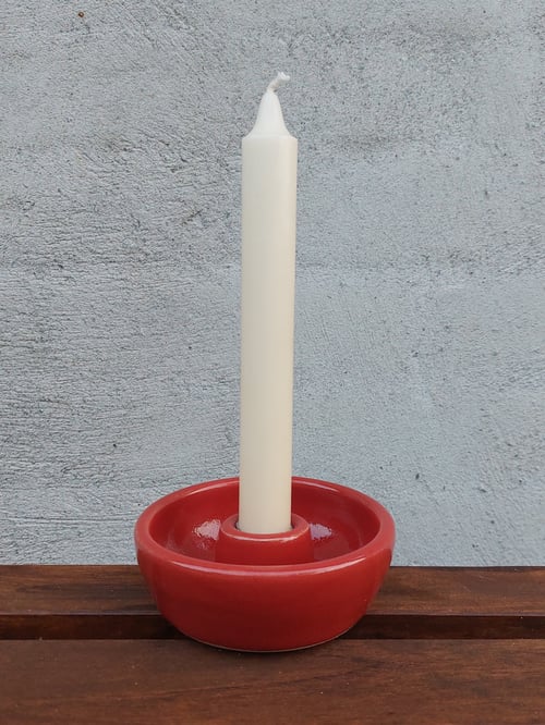 Lysestage i rød glasur  fra Heidi Larsen keramik