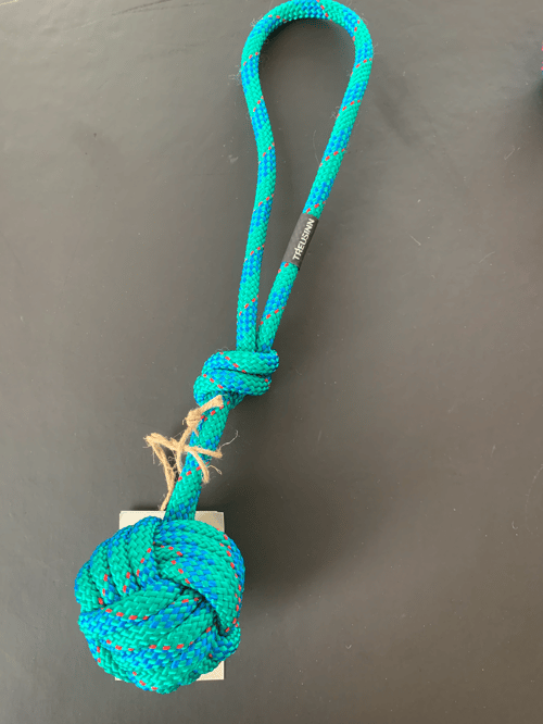 Hundelegetøj i økologisk reb fra Hundebixen.dk