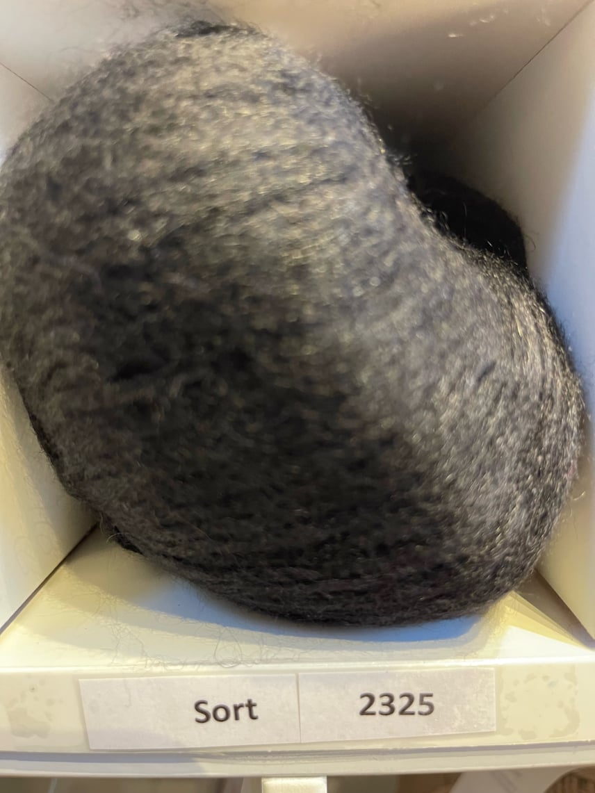 PUNO PETIT: Blow-garn i Babyalpaca og extra fin merino- 26 smukke farver - nøgler á 50 g - billede 11