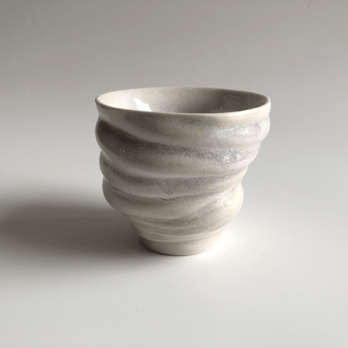 Lava Flow Cup small fra Thora Finnsdottir - KKART