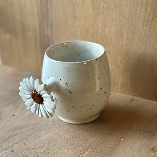 BLOOM Tusindfryd kop fra HED Keramik