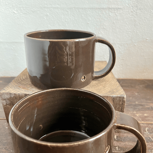 Kop med hank, mørk chokolade