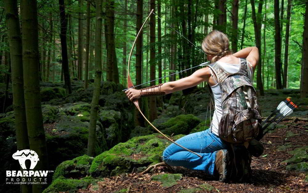 wallpaper-archery-girl-outdoor_optimized