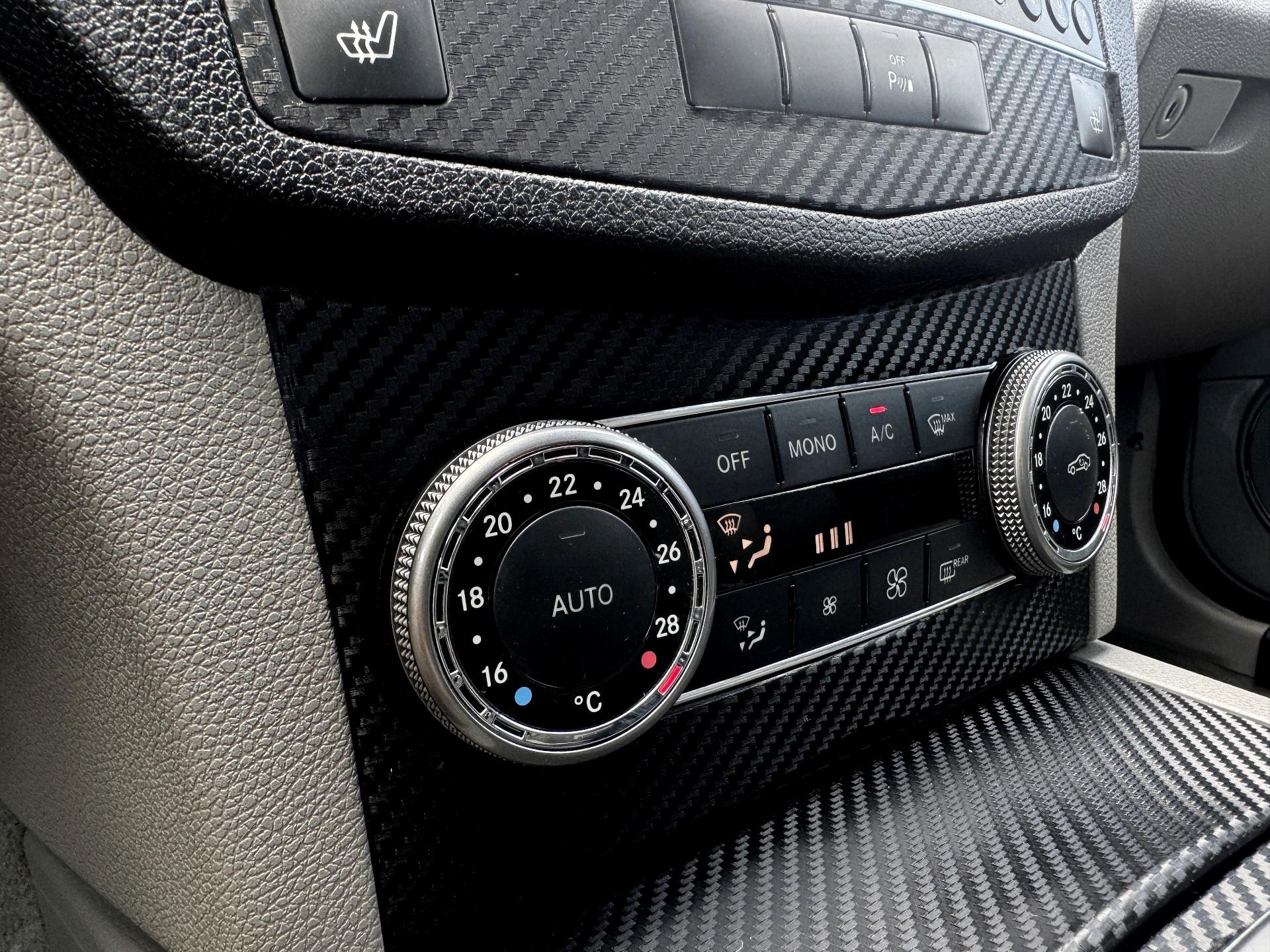 Mercedes-Benz-C