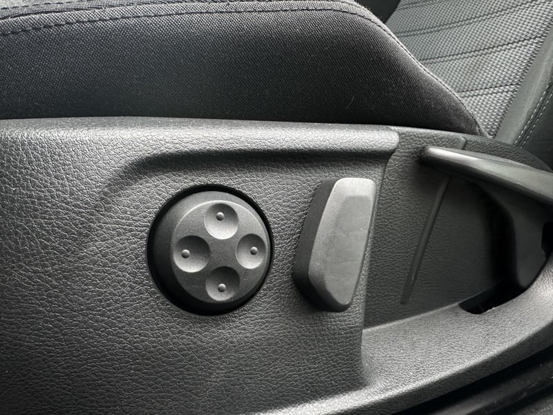 Car Thumb