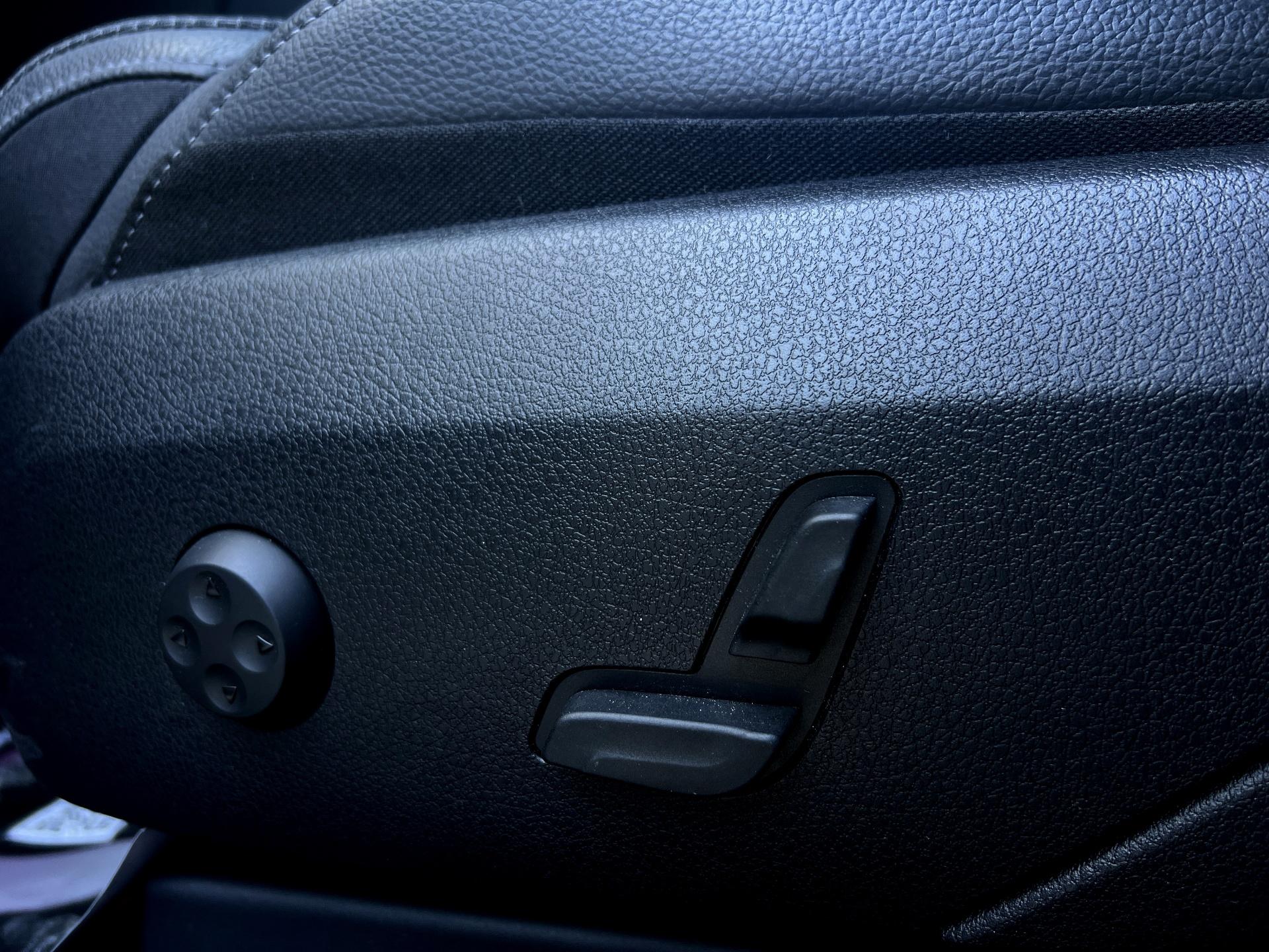 Mercedes-Benz-GLC
