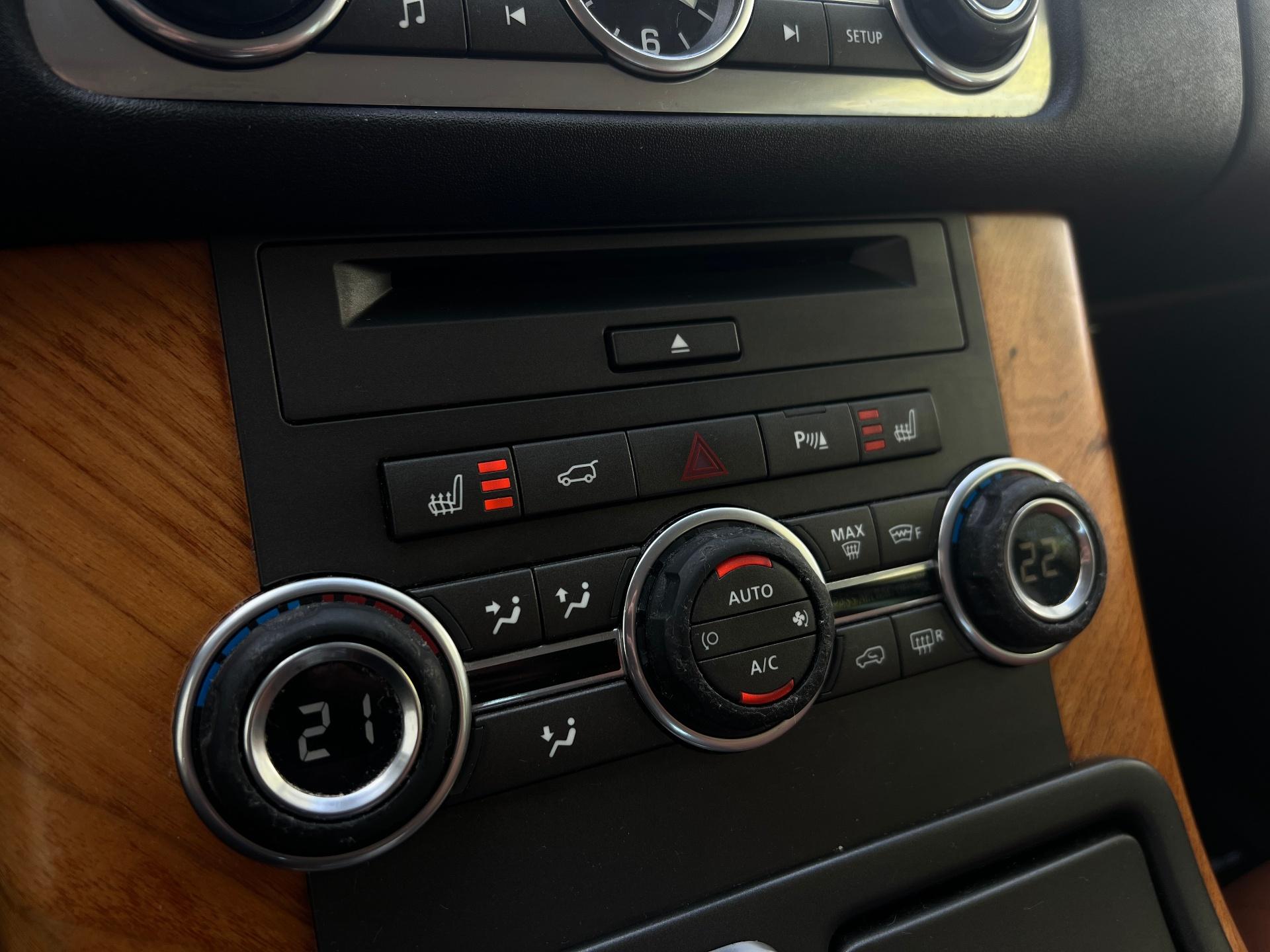 Land Rover-Range Rover Sport