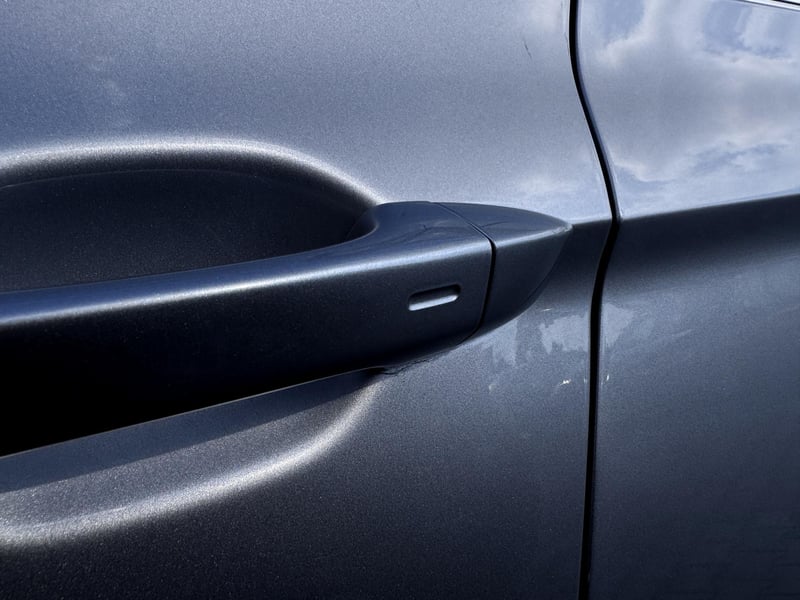 Car Thumb