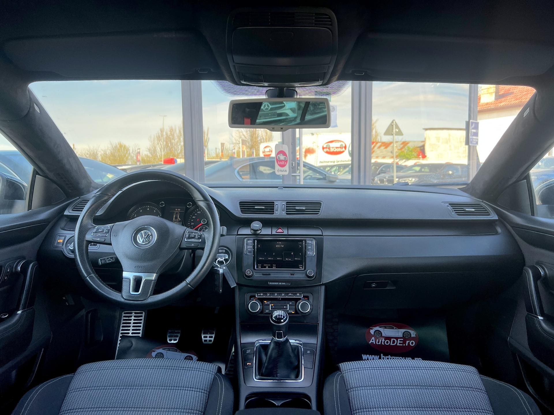 Volkswagen-Passat CC