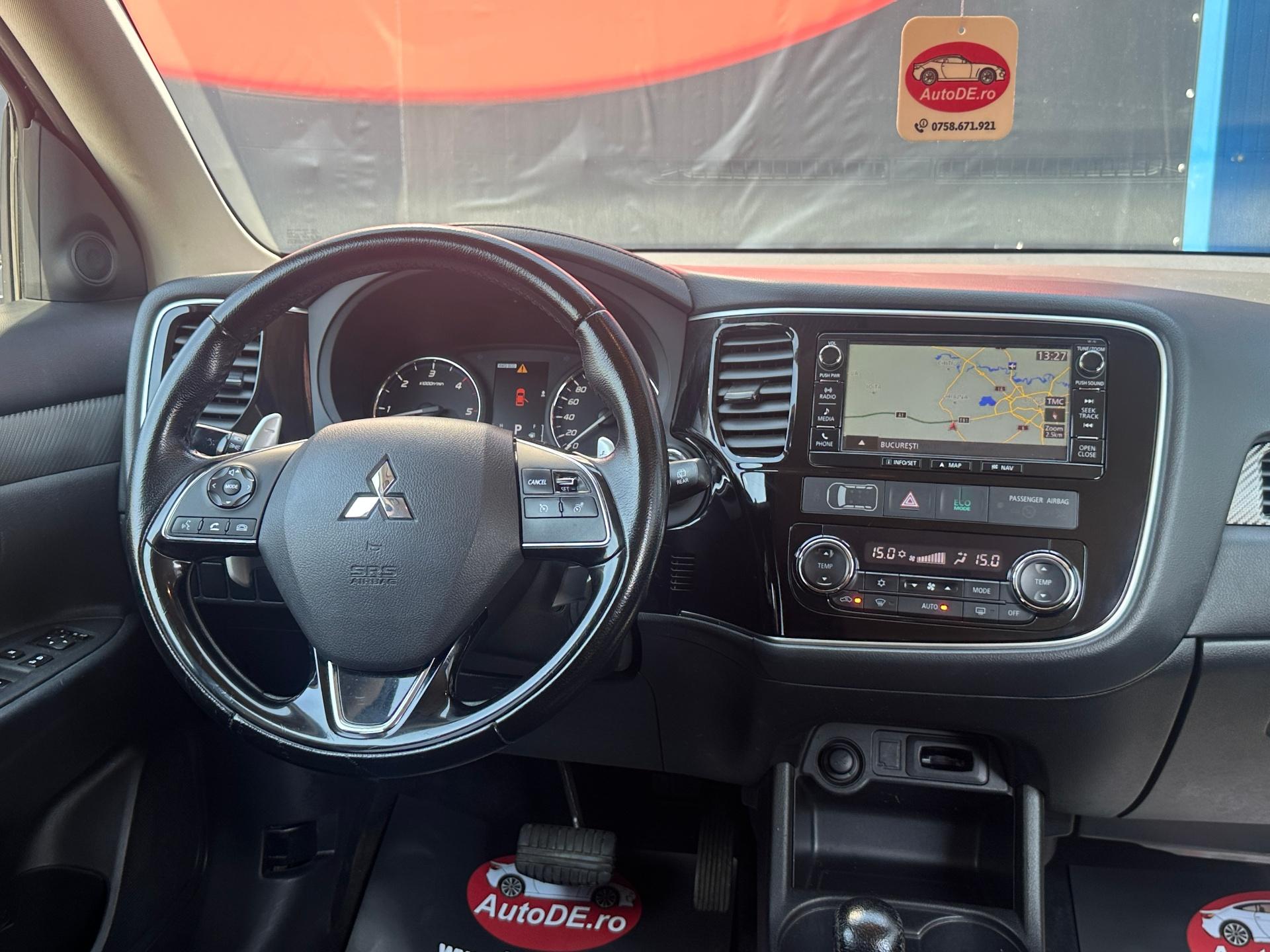 Mitsubishi-Outlander
