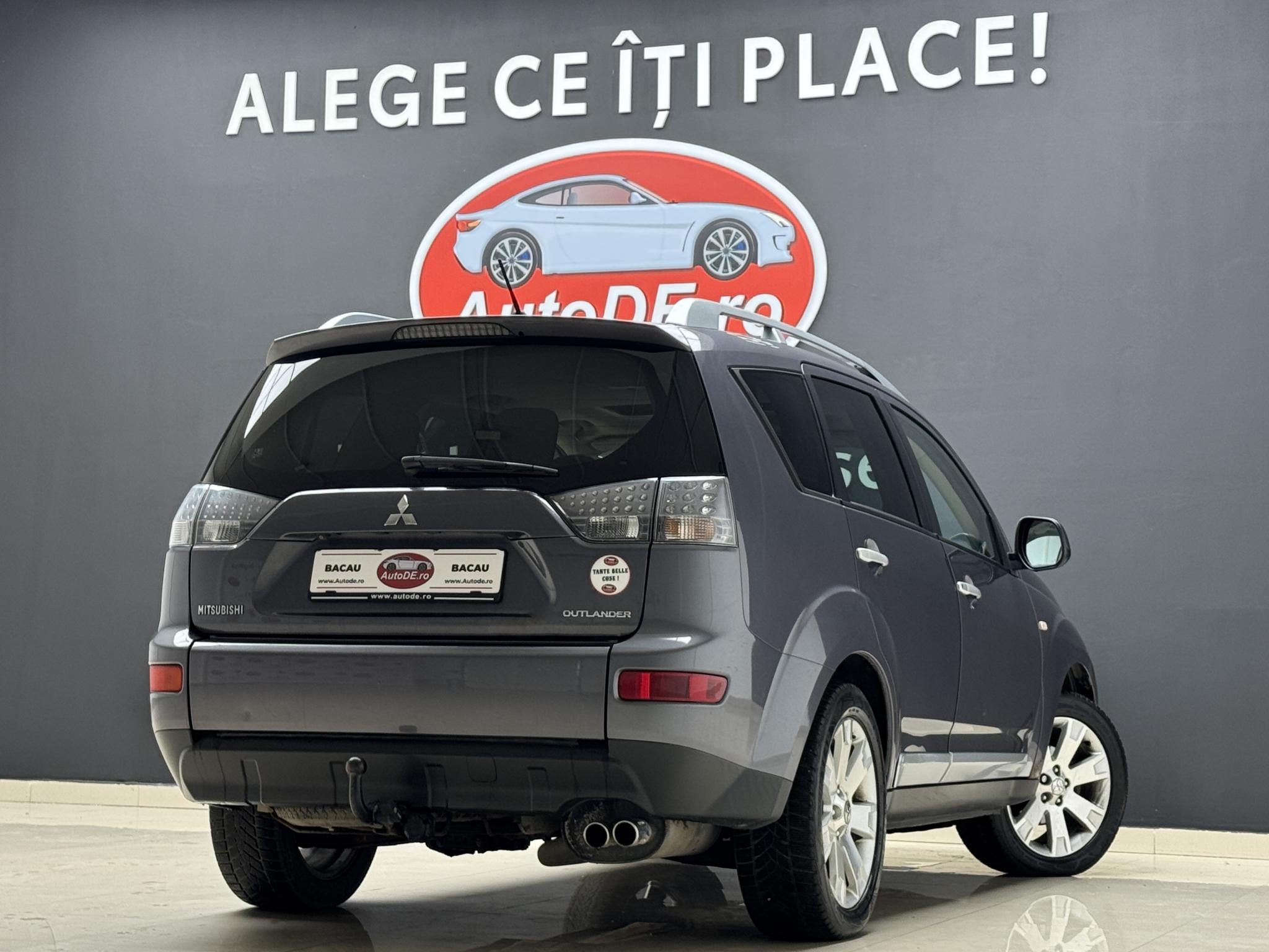 Mitsubishi-Outlander