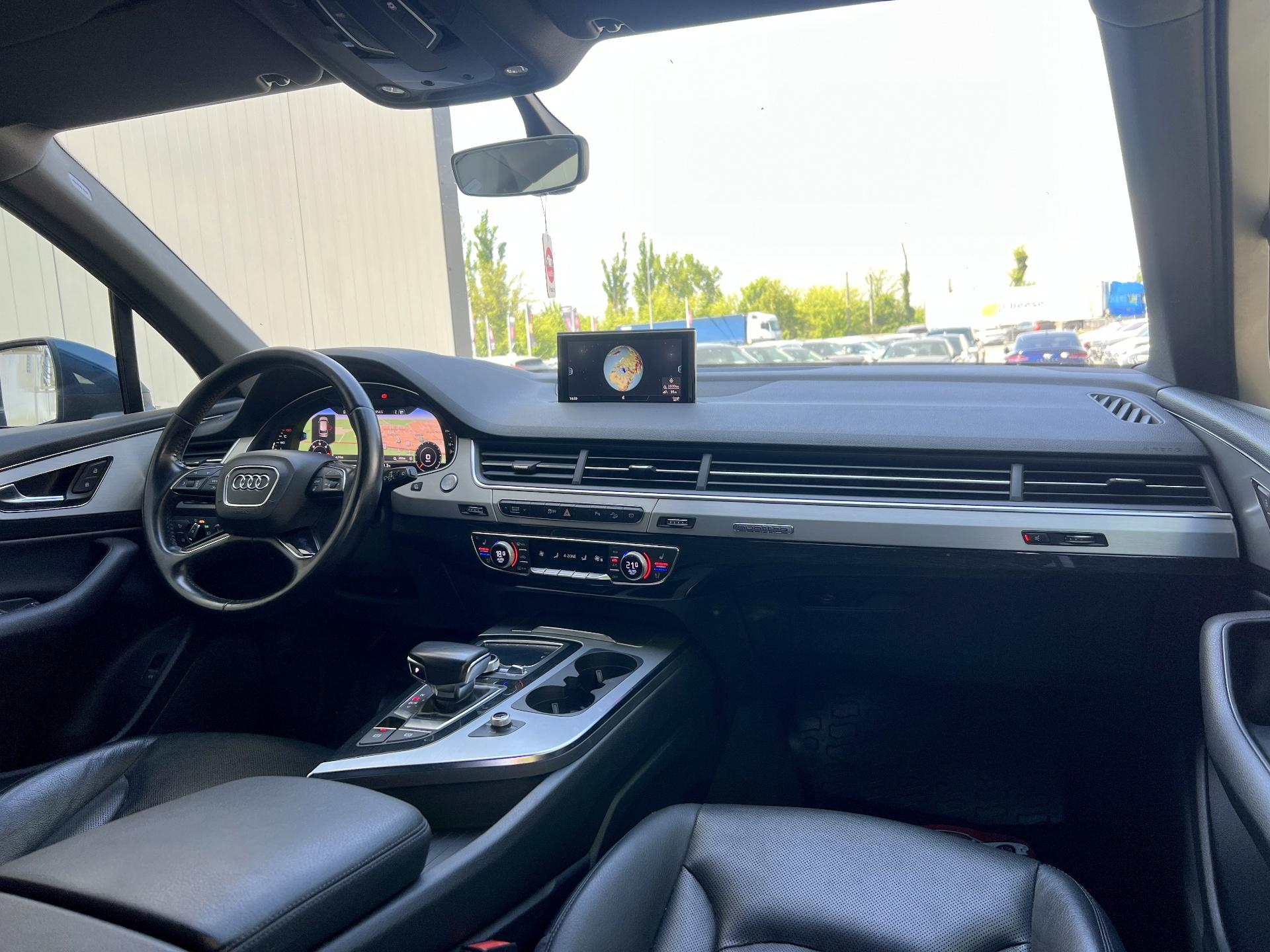 Audi-Q7