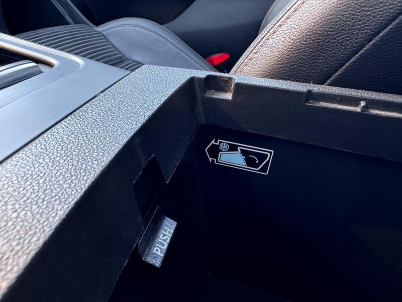 Car Thumb