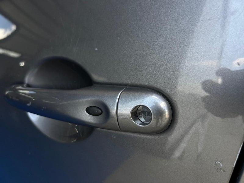 Car Thumb