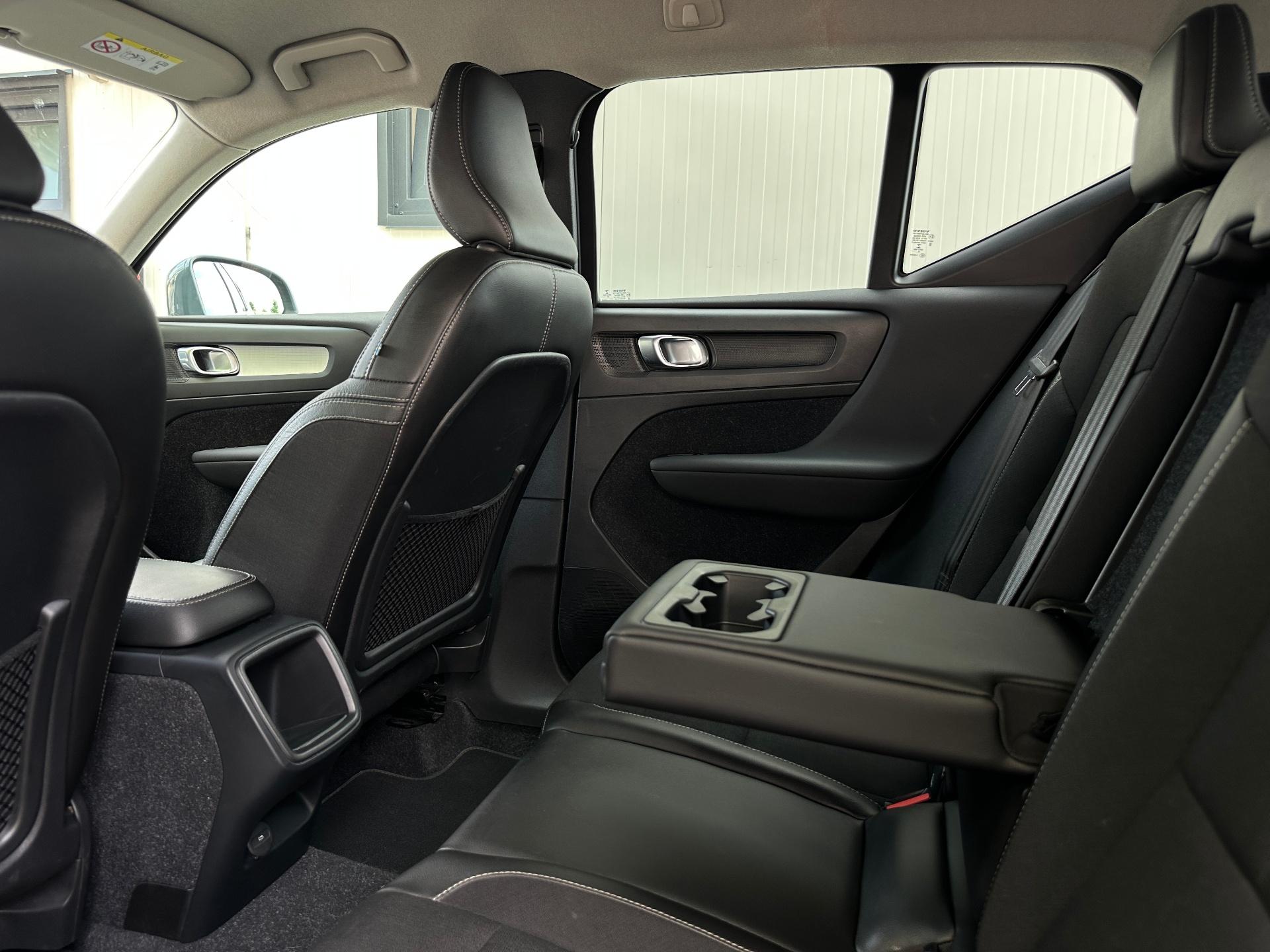 Volvo-XC 40