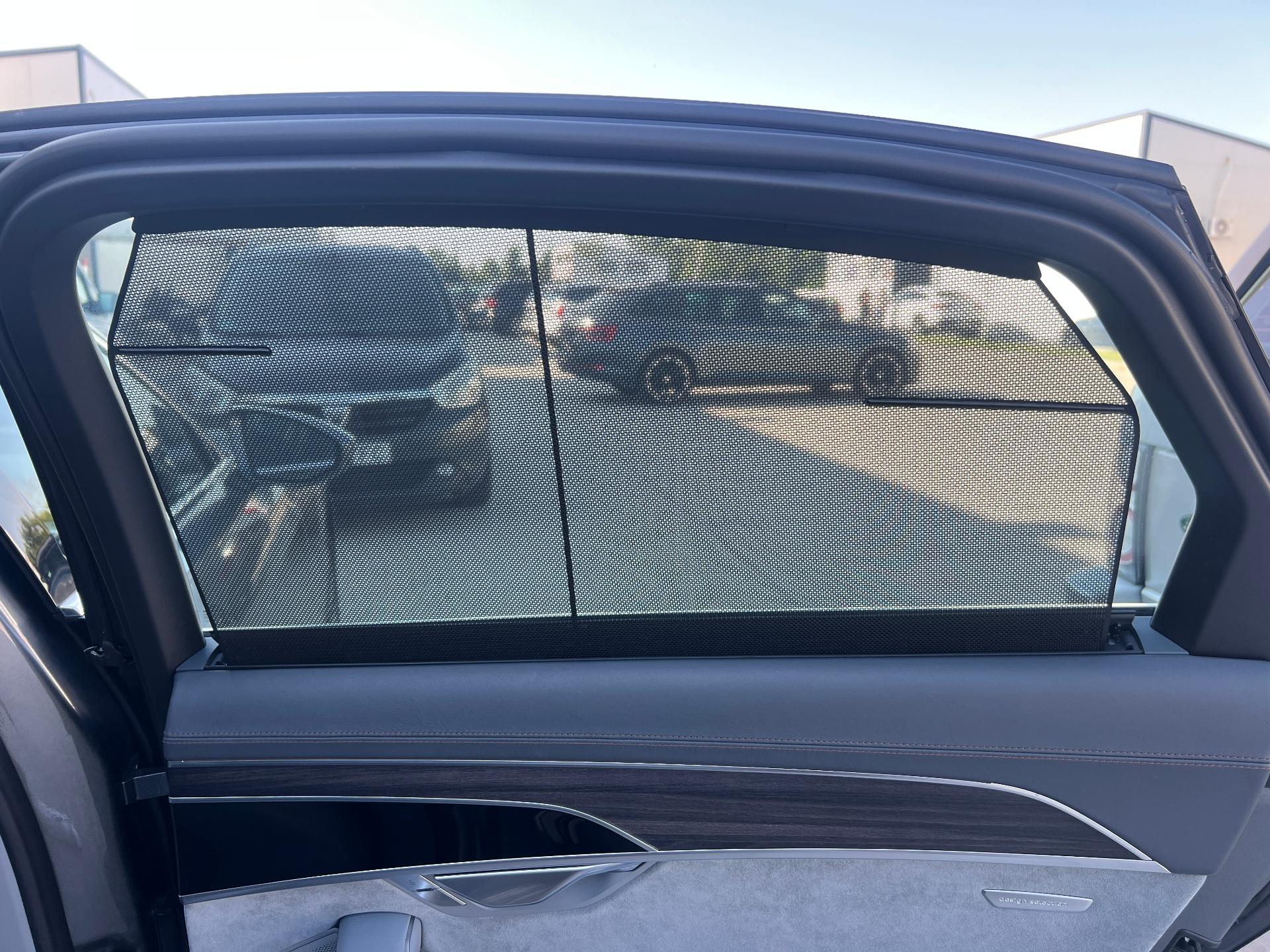 Audi-A8